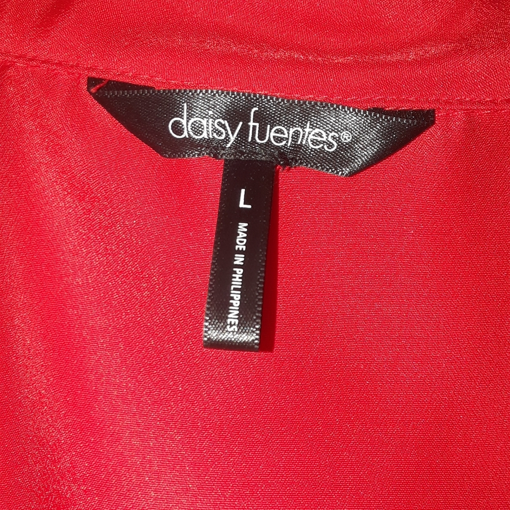 Red button up blouse - Picture 4 of 5